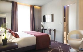 Le Bon Hotel Neuilly Sur Seine